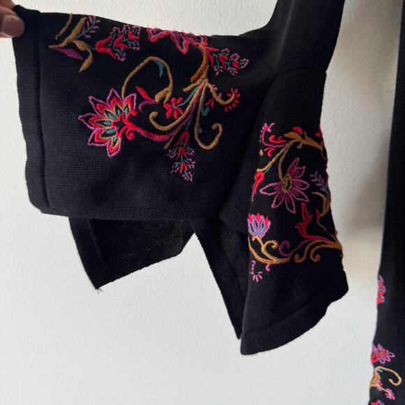 Chicos Sweater Womens S Black Embroidered Floral Bell Sleeve Whimsigoth Cardigan - Picture 7 of 12